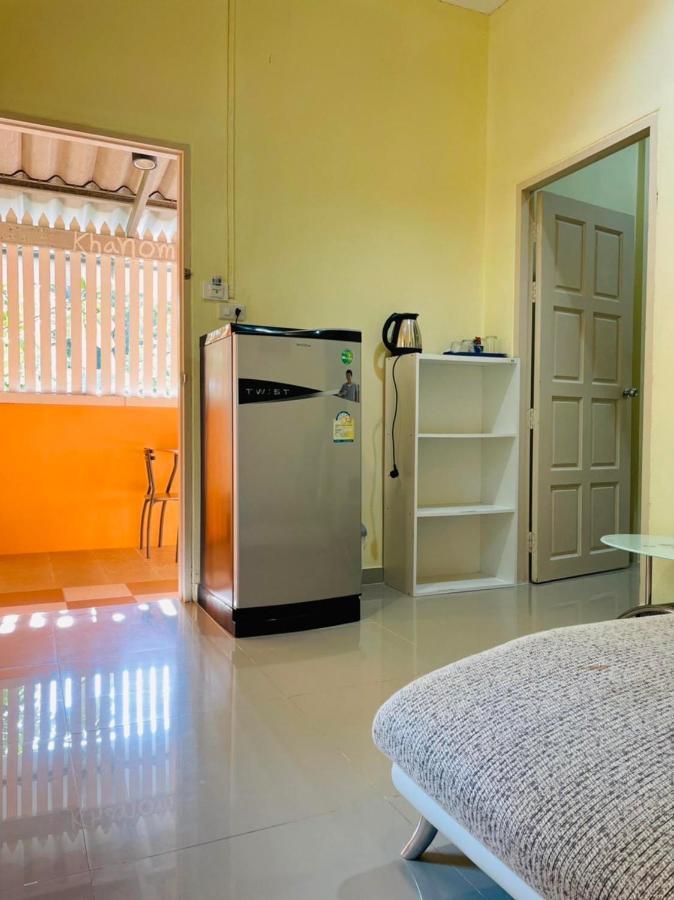 Khanom Garden Suite Bagian luar foto